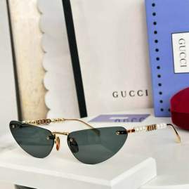 Picture of Gucci Sunglasses _SKUfw79338167fw